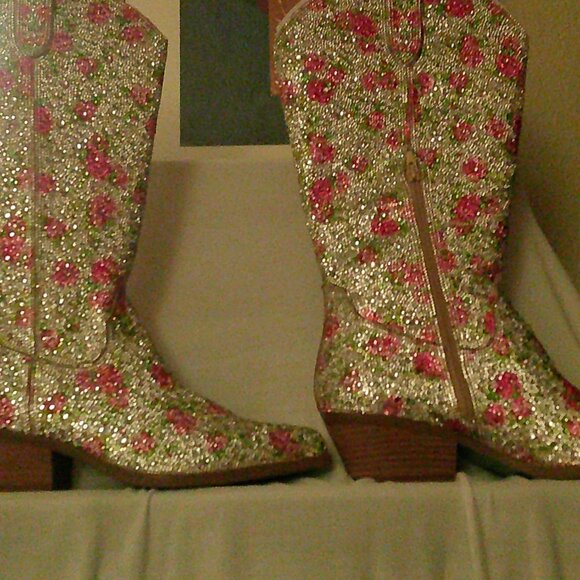 Besty Johnson Dalas Boots - Picture 7 of 7